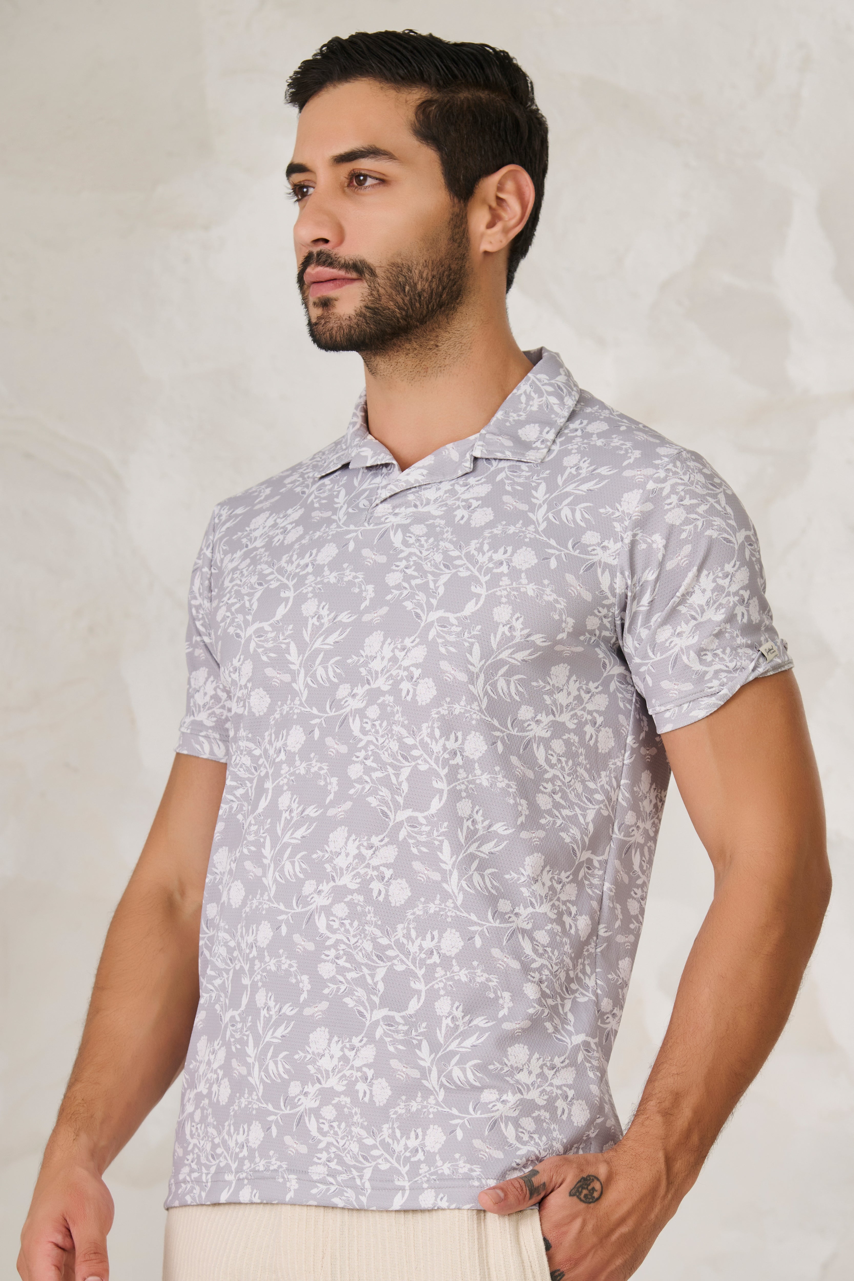 Buy Wildflowers Cuban T-Shirt - Gray Online Shopping view 1