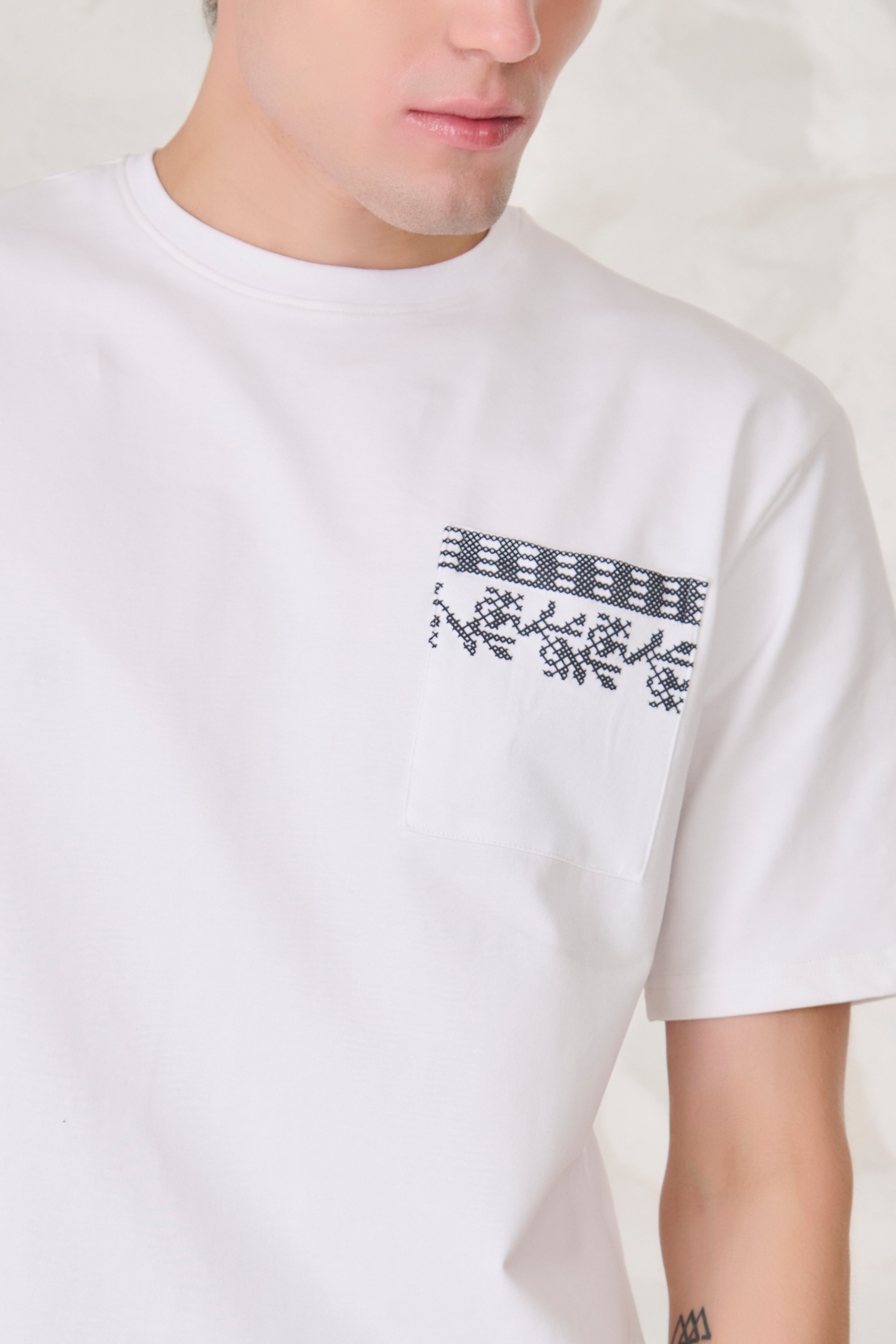 Buy Ornaments Pocket Oversized Stretch T-Shirt - White Online Shopping view 4