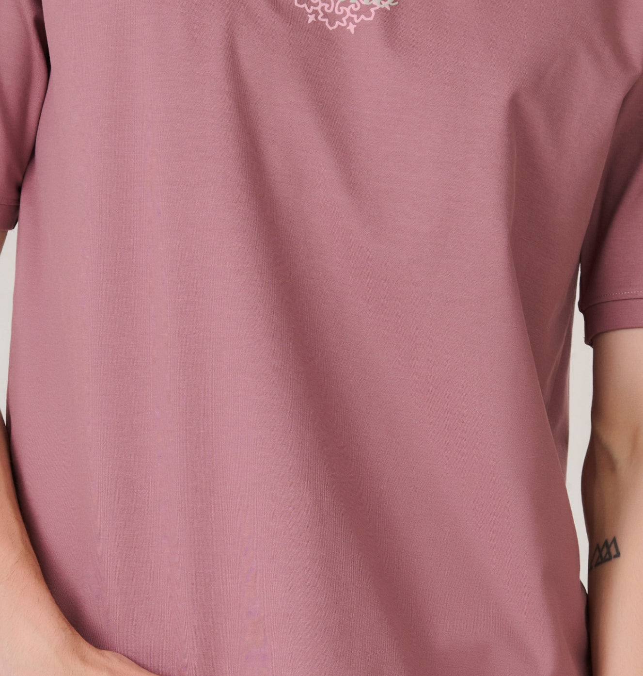 Milano Graphic Oversized Stretch T-Shirt	- Onion Pink