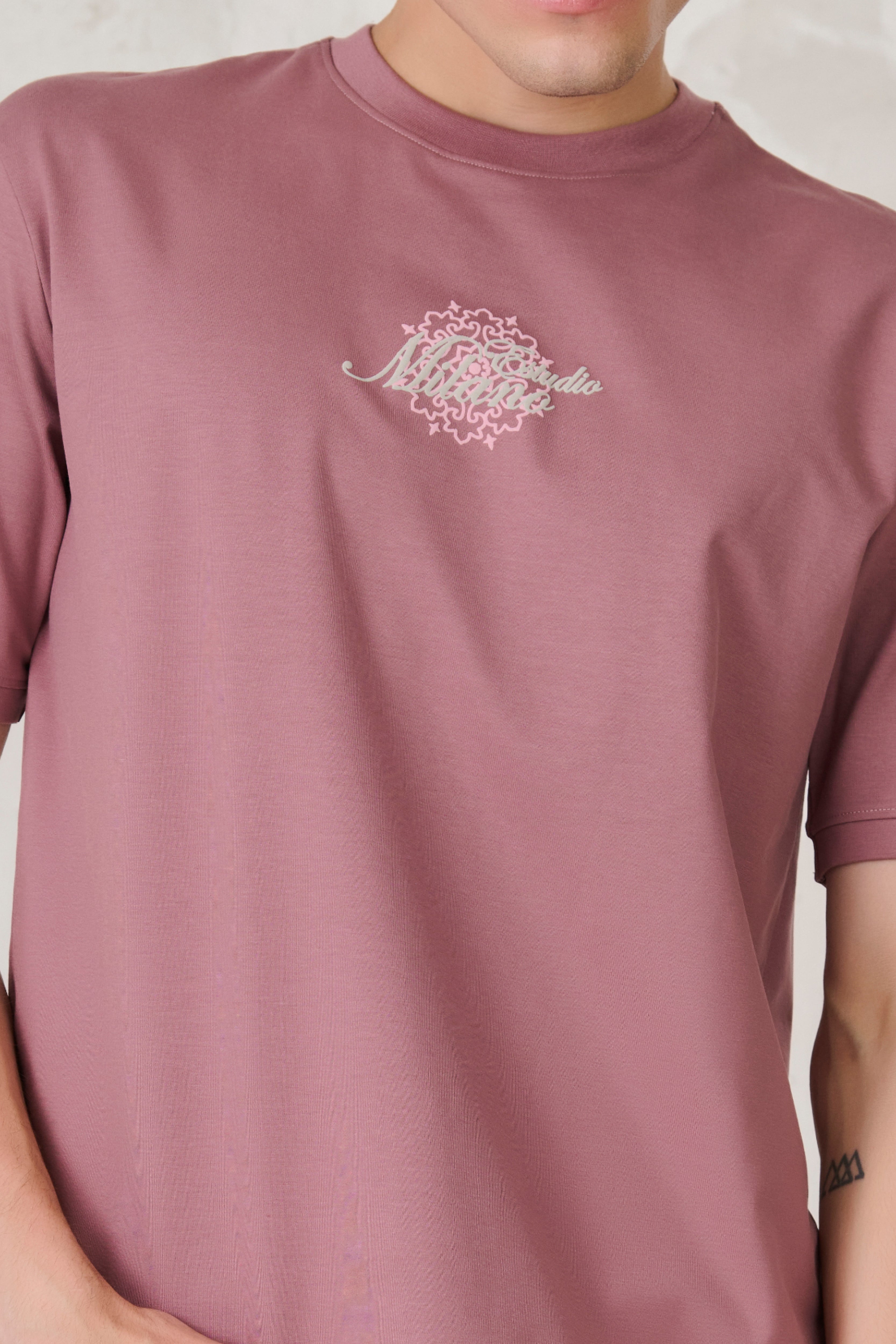 Buy Milano Graphic Oversized Stretch T-Shirt	- Onion Pink Online Shopping view 4
