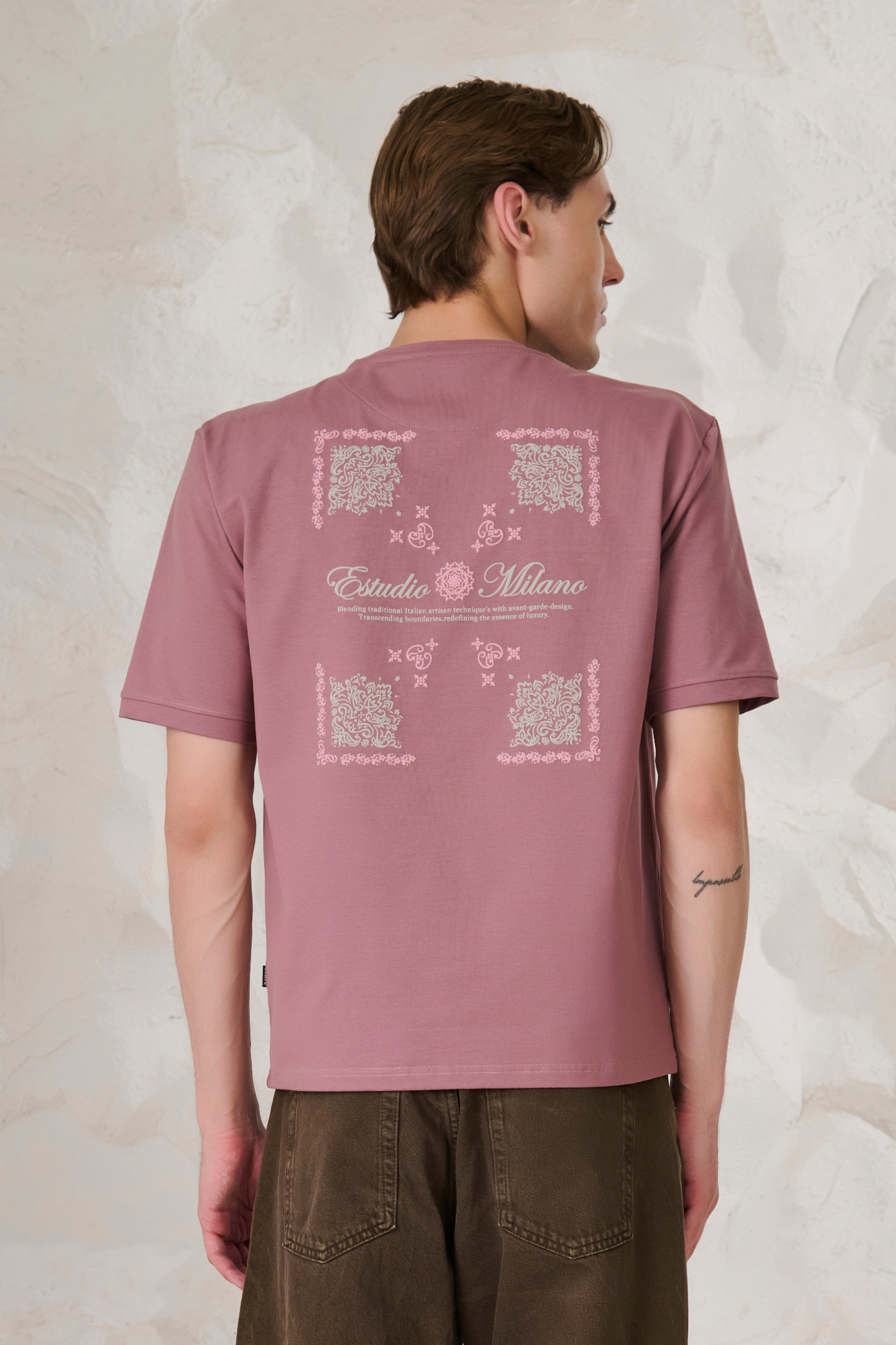 Buy Milano Graphic Oversized Stretch T-Shirt	- Onion Pink Online Shopping view 3