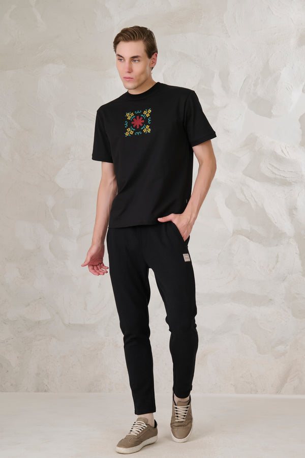 Ethereal Graphic Oversized T-Shirt - Black