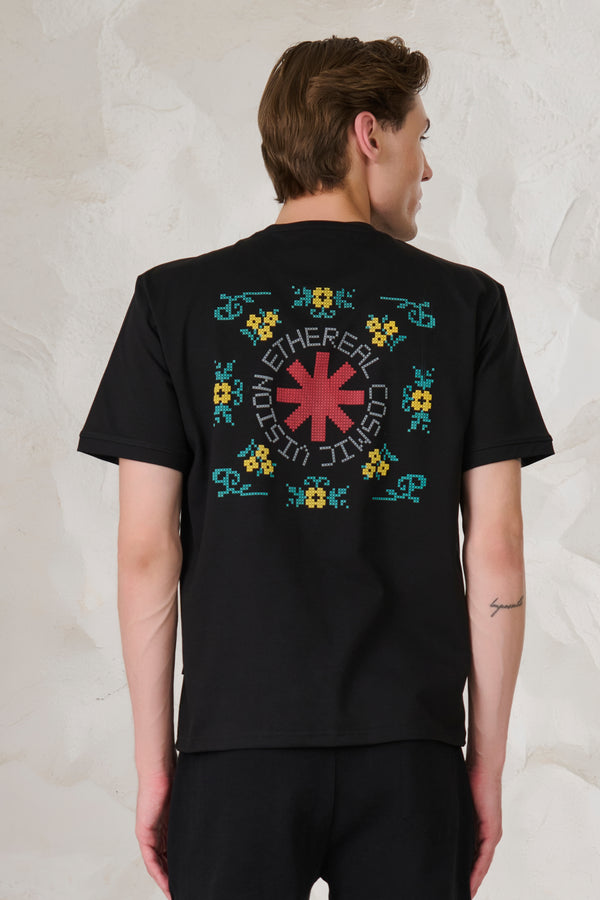 Ethereal Graphic Oversized T-Shirt - Black