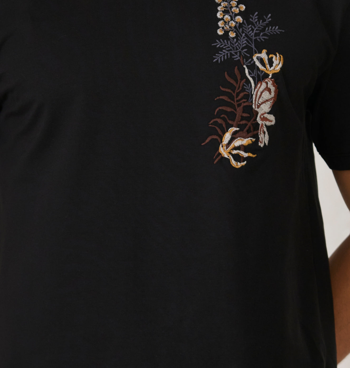 Ferns & Petals Embroidered Oversized T-Shirt - Black